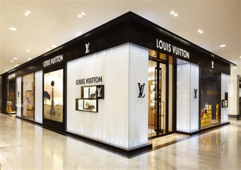 Louis Vuitton Amsterdam Bijenkorf.